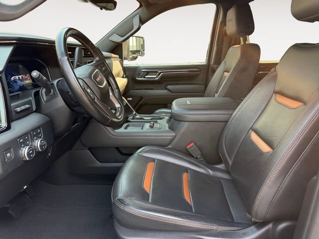 Used 2024 GMC Sierra 3500 AT4 w/ Technology Package AWD/4WD image 11
