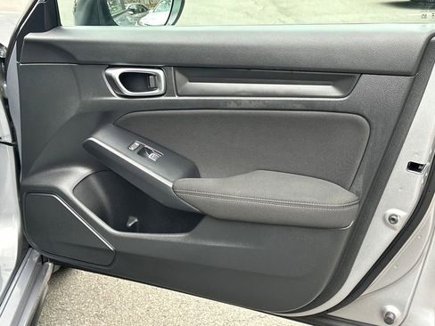 Used 2024 Honda Civic Sport image 12