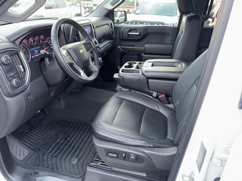 Used 2019 Chevrolet Silverado 1500 LT w/ Texas Edition image 12