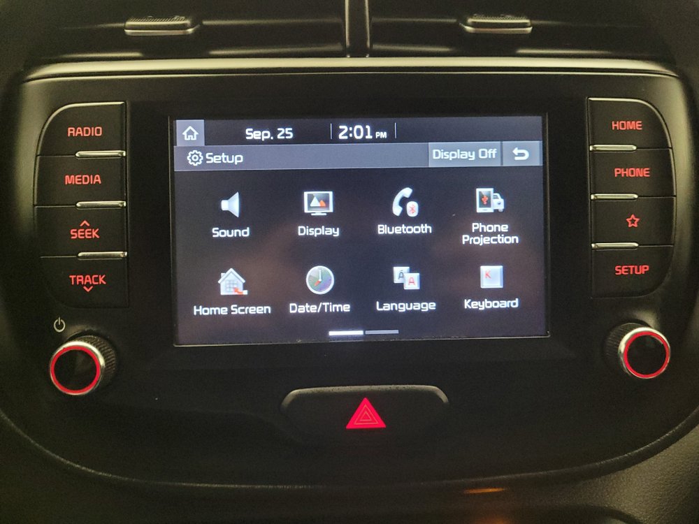 Used 2020 Kia Soul LX FWD image 25
