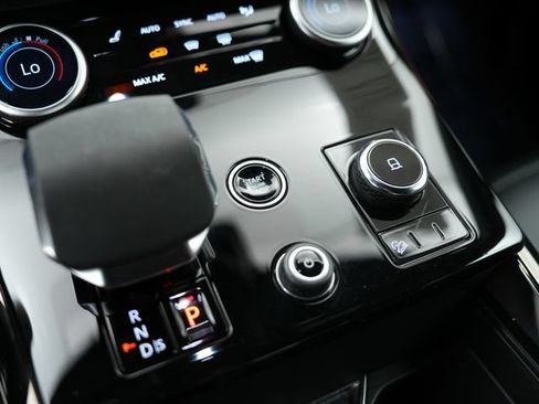 Used 2023 Land Rover Range Rover Sport SE AWD/4WD image 20