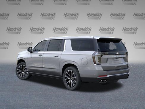 New 2026 Chevrolet Suburban High Country AWD/4WD image 5
