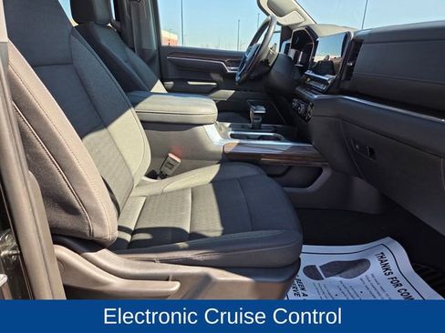 Used 2023 Chevrolet Silverado 1500 RST AWD/4WD image 43