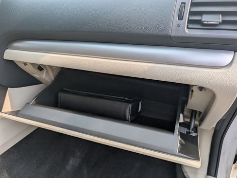 Used 2013 Subaru Crosstrek 2.0i Premium image 35