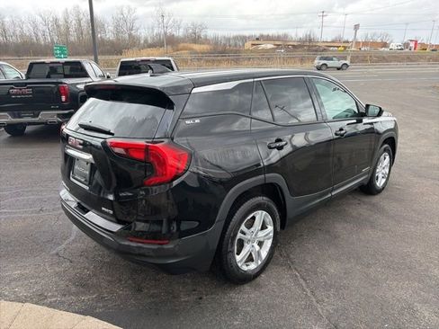 Used 2018 GMC Terrain SLE image 5
