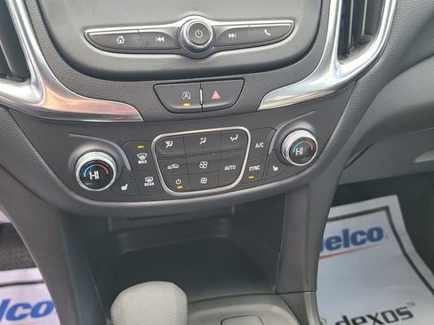 Used 2024 Chevrolet Equinox LT w/ LPO, Floor Liner Package image 22