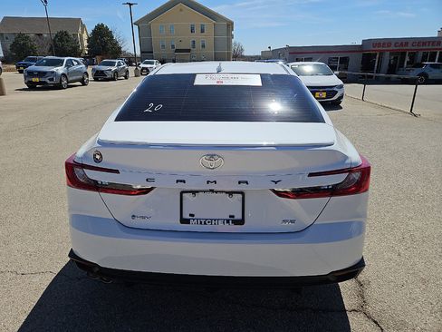 Certified 2026 Toyota Camry SE image 4