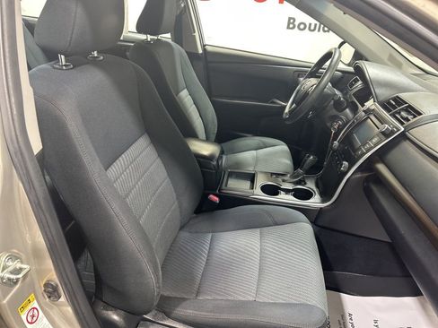 Used 2016 Toyota Camry LE image 13