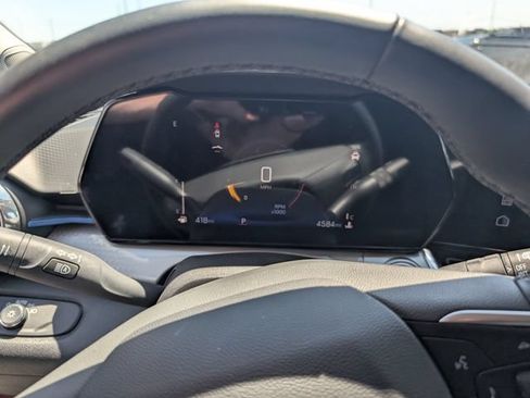 New 2026 Chevrolet Trax LT w/ Driver Confidence Package FWD image 18