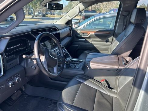 Used 2023 GMC Sierra 1500 Denali image 9