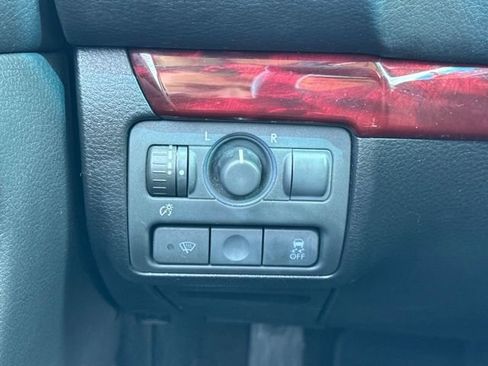 Used 2009 Subaru Legacy 2.5i Limited image 25