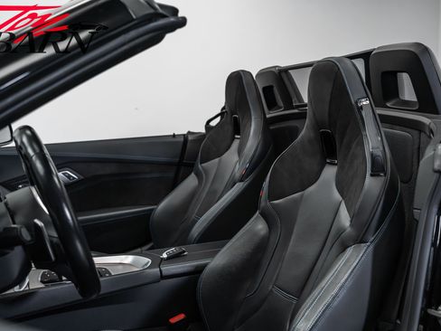 Used 2020 BMW Z4 sDrive30i w/ Premium Package image 31