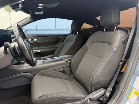Used 2024 Ford Mustang GT RWD image 5