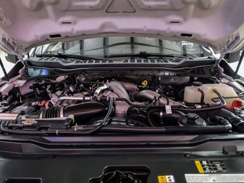 Used 2025 Ford F350 XLT image 7