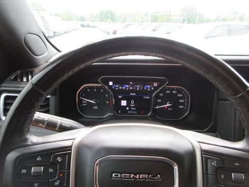 Certified 2021 GMC Yukon XL Denali w/ Denali Premium Package AWD/4WD image 35