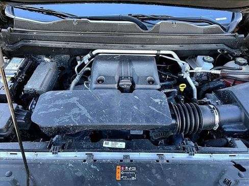 Certified 2024 Chevrolet Colorado Trail Boss w/ Technology Package image 11