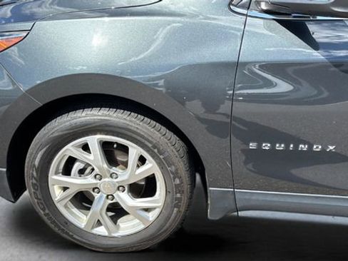 Used 2020 Chevrolet Equinox Premier image 24