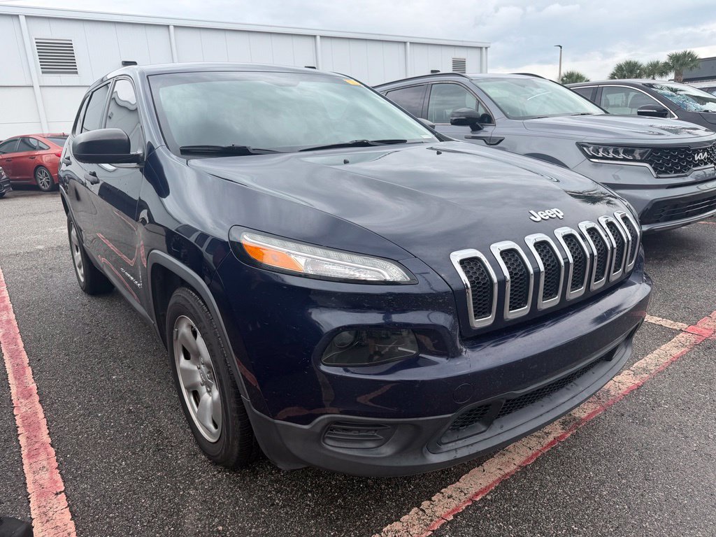 Used 2015 Jeep Cherokee Sport FWD image 1
