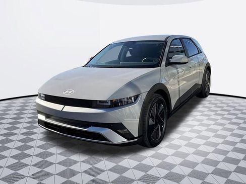 New 2026 Hyundai Ioniq 5 SEL AWD/4WD image 4