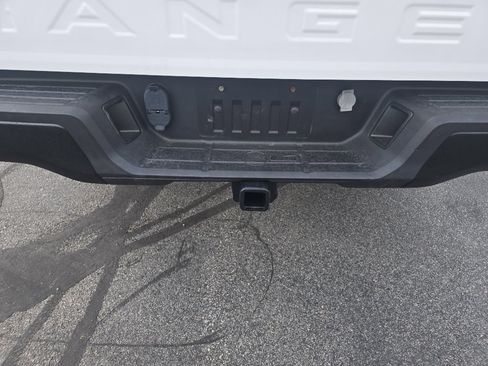 Used 2020 Ford Ranger XL w/ Equipment Group 101A Mid image 9