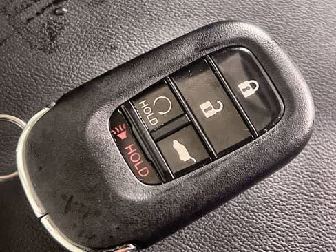 Certified 2026 Honda HR-V EX-L image 21