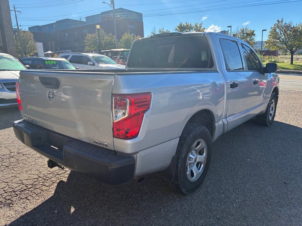 Used 2017 Nissan Titan S AWD/4WD image 6