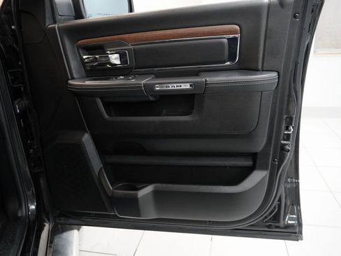 Used 2017 RAM 1500 Laramie w/ Convenience Group image 31