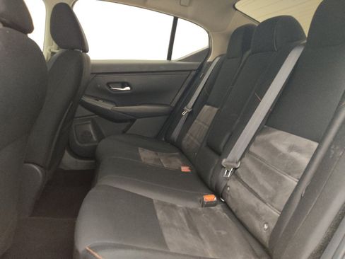 Used 2022 Nissan Sentra SR w/ Midnight Edition image 18