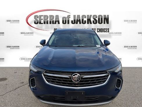 Used 2023 Buick Envision Essence image 9