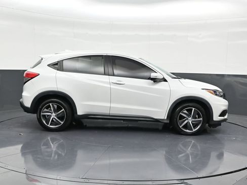 Used 2022 Honda HR-V EX-L image 6