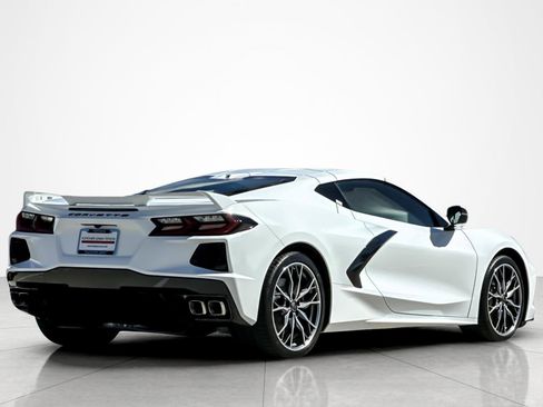 Used 2024 Chevrolet Corvette Stingray Preferred Cpe w/ Z51 Performance Package RWD image 5