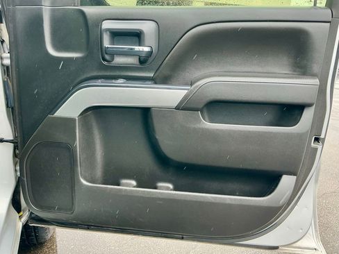 Used 2018 Chevrolet Silverado 1500 LT w/ All Star Edition AWD/4WD image 22