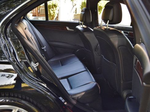 Used 2013 Mercedes-Benz C 300 4MATIC Sedan image 43