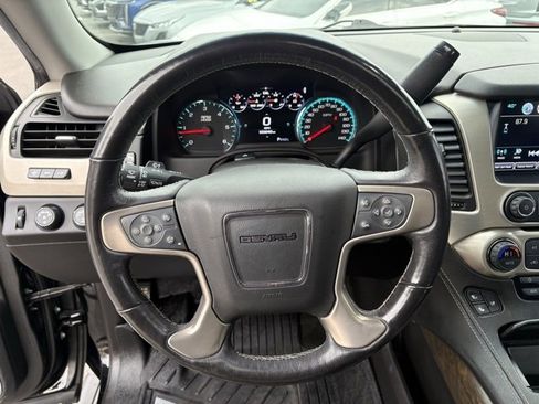 Used 2018 GMC Yukon Denali w/ Denali Ultimate Package image 38