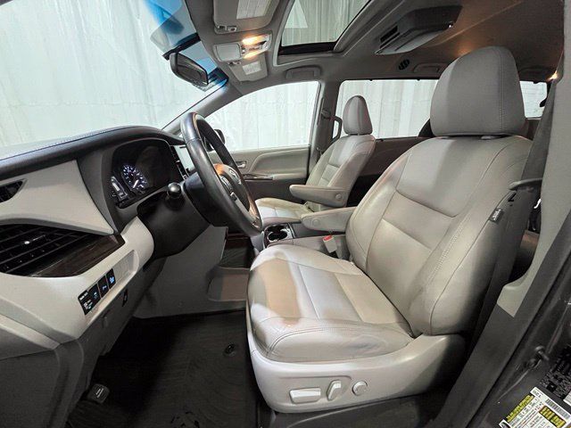 Certified 2017 Toyota Sienna XLE w/ XLE Navigation Package FWD image 10