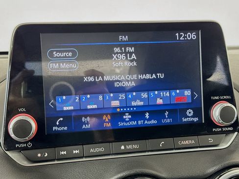 Used 2021 Nissan Sentra SV FWD image 28