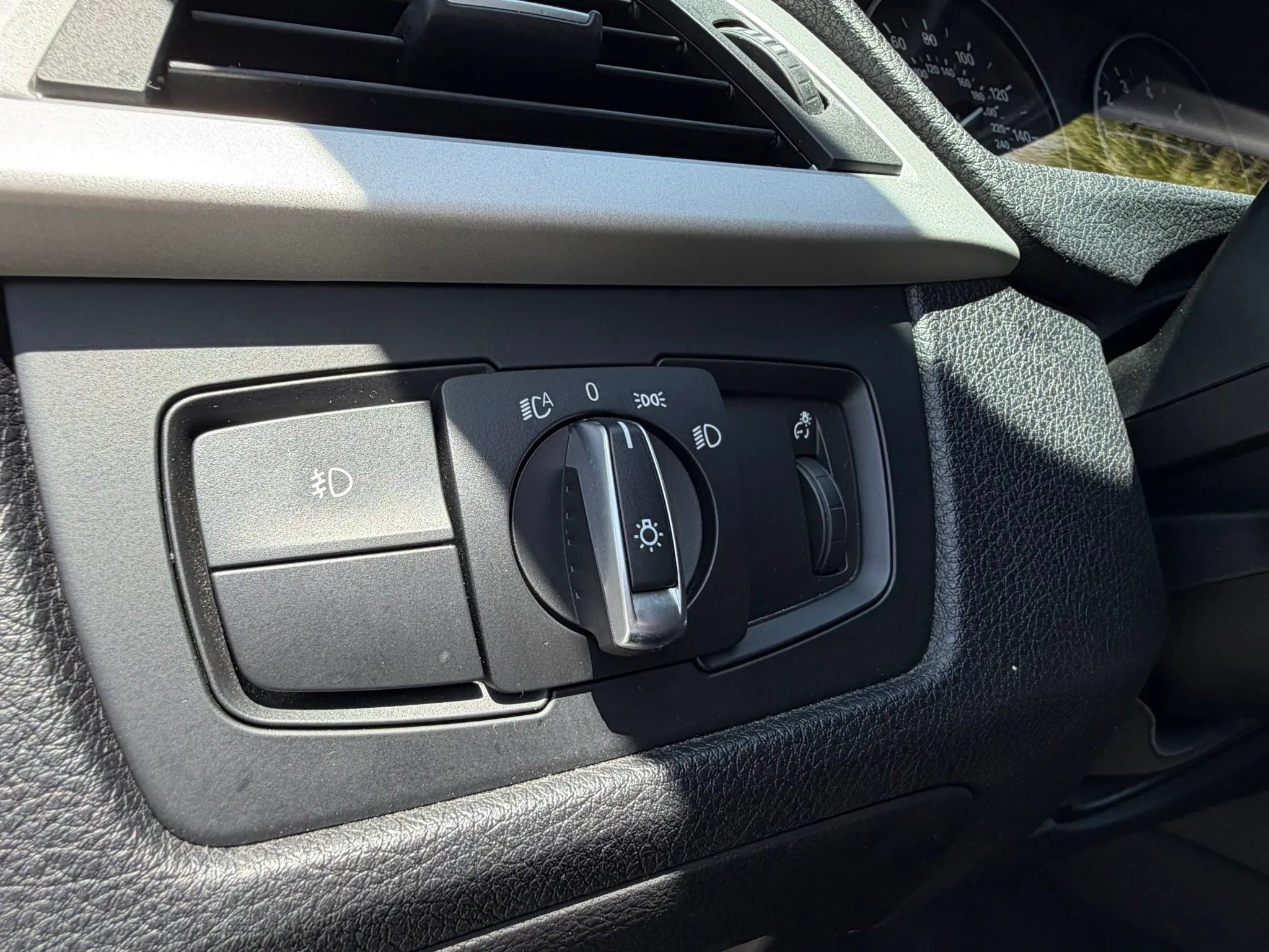 Used 2013 BMW 328i Sedan RWD image 17