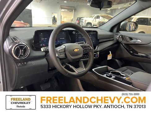 New 2026 Chevrolet Equinox LT image 15