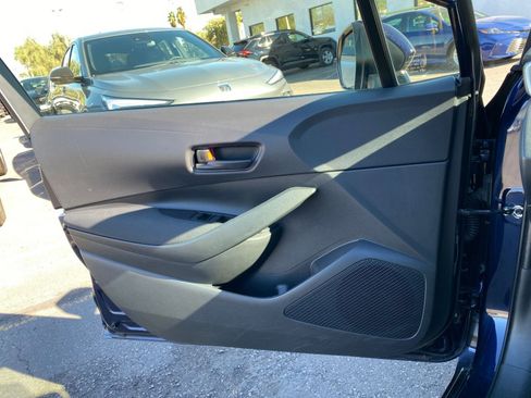 Used 2025 Toyota Corolla LE image 20