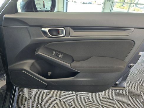 Used 2025 Honda Civic LX image 42