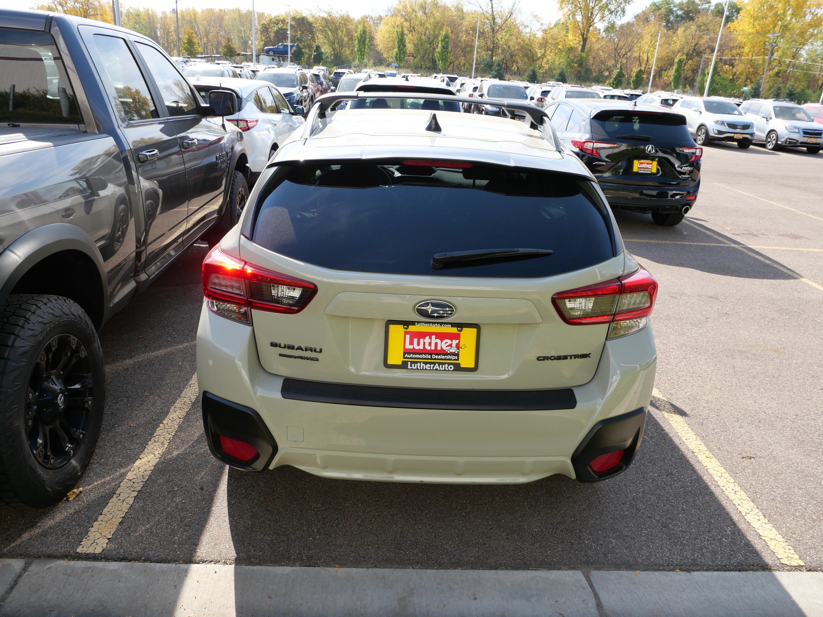 Used 2023 Subaru Crosstrek 2.0i Premium w/ Special Edition AWD/4WD image 5