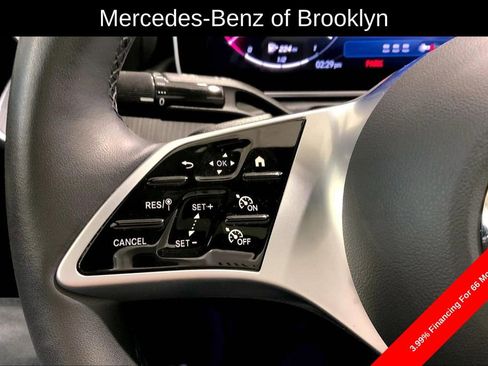 Certified 2025 Mercedes-Benz C 300 4MATIC Sedan image 25