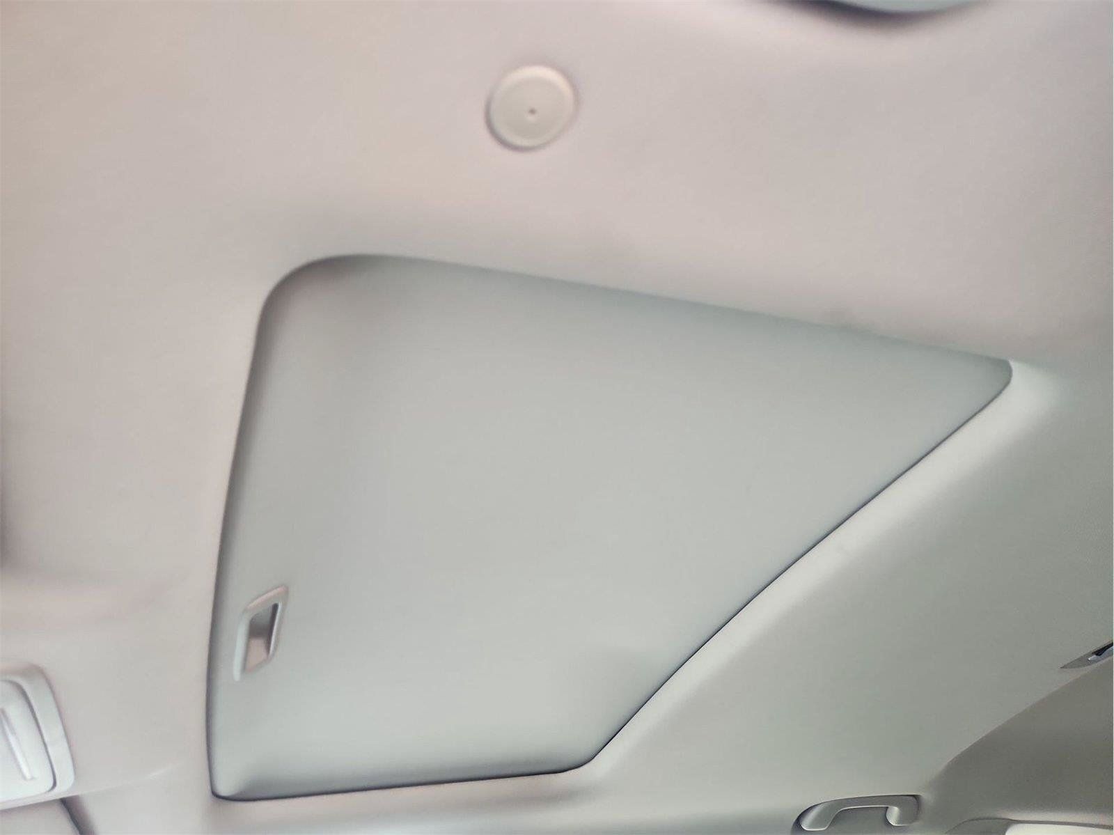 Used 2025 Honda CR-V EX-L image 18