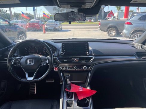 Used 2020 Honda Accord Sport image 13