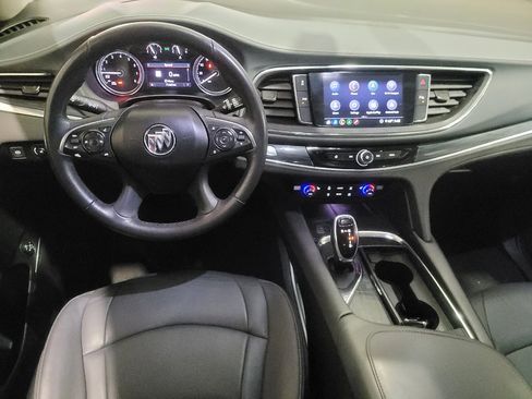Used 2020 Buick Enclave Essence w/ Sound and Sites Package AWD/4WD image 22