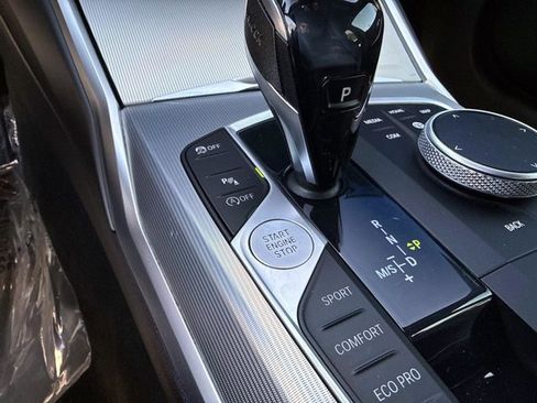 Used 2020 BMW 330i 330i w/ M Sport Package image 26