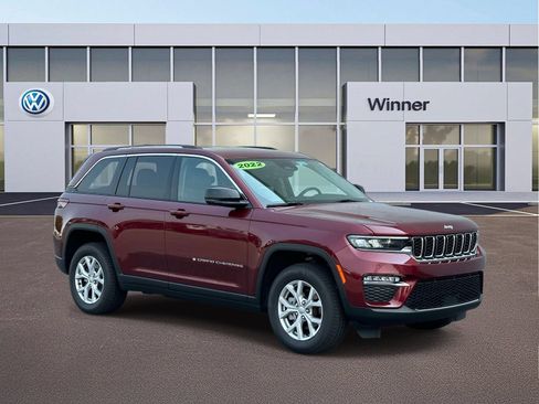 Used 2022 Jeep Grand Cherokee Limited RWD image 7