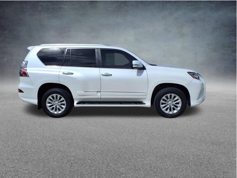 Used 2018 Lexus GX 460 Premium w/ Premium Package AWD/4WD image 9