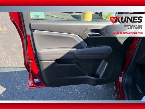 New 2026 Chevrolet Colorado Z71 w/ Technology Package AWD/4WD image 13