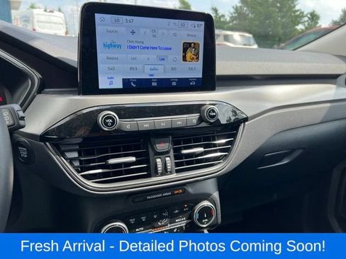 Used 2024 Ford Escape Active AWD/4WD image 13